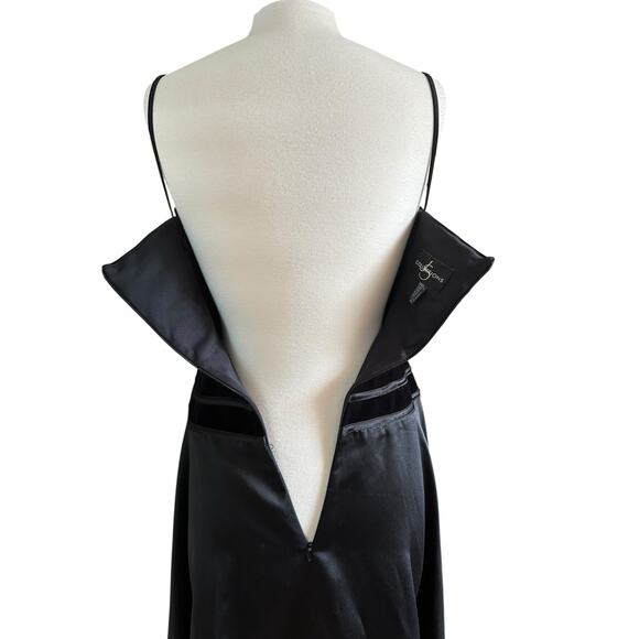 VTG JS Collections Velvet Upper Satin Skirt Spaghetti Strap Gown Size 8 - Picture 5 of 8